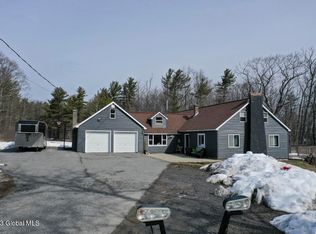 1939 Upper Gregg Rd, Schenectady, NY 12306