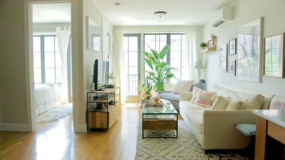 1st image of 37 Montrose Ave #5G