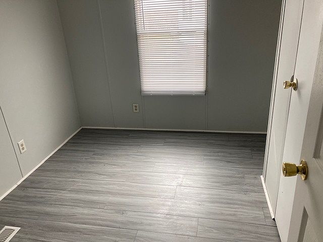 2nd image of 8 Loraine Dr