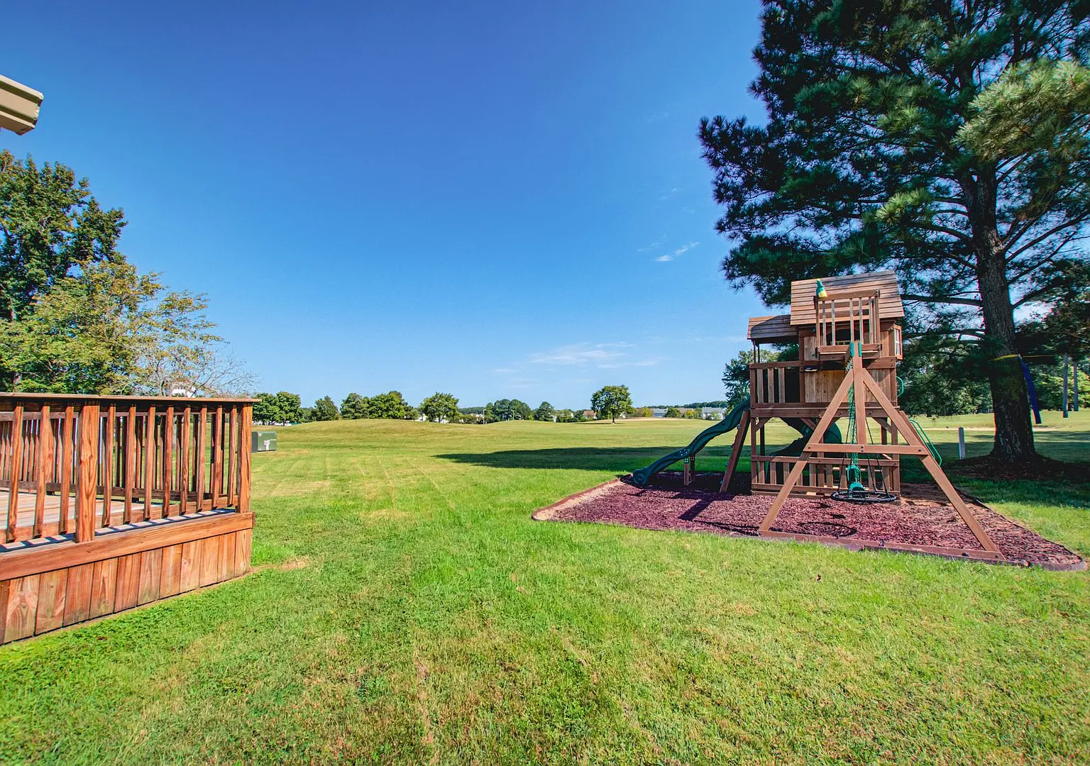 Las Gaviotas Chesapeake, Golf Course Community — Photo 4