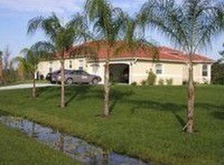 1031 16th St NE, Naples, FL 34120