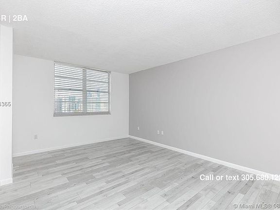 5th image of 500 Bayview Dr APT 1525