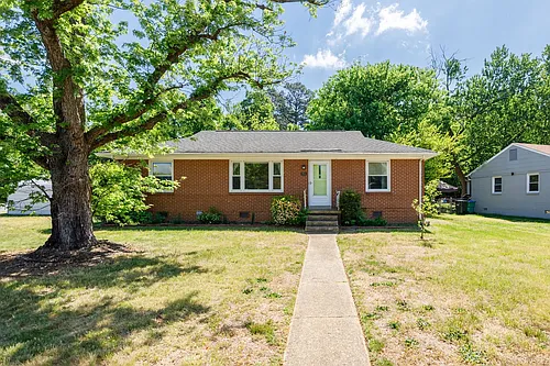 723 Faye St Photo 1