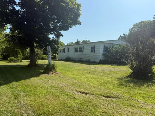 4625 Bardstown Rd, Lawrenceburg, KY 40342