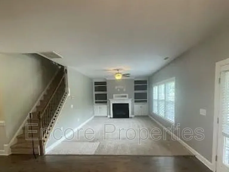 1324 Forest Fern Ln — Photo 2