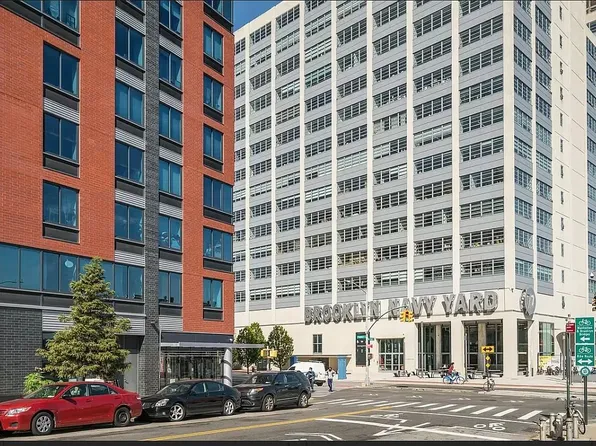8 Vanderbilt Ave, Brooklyn, NY