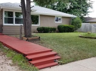 1404 Oakdale Dr, City Of Waukesha, WI 53189