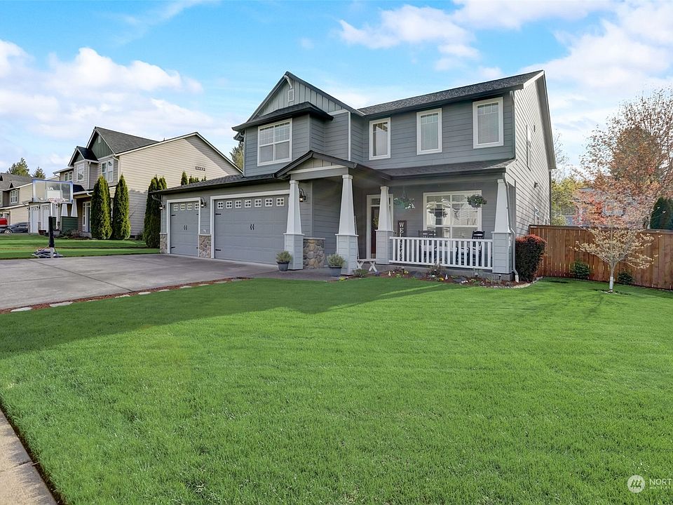 1st image of 15025 NE 1st Avenue