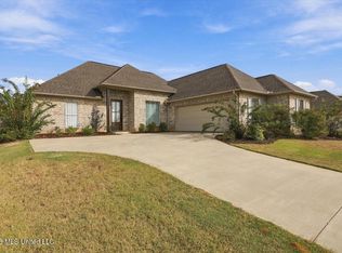 229 Dunbar Trl, Canton, MS 39046