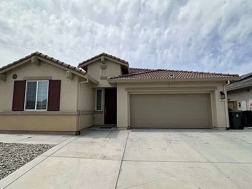 1021 Osprey Dr Photo 1