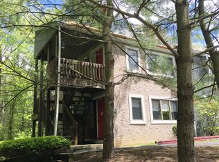 1602 Woodledge Cir, State College, PA 16803