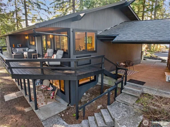 22016 Vine Road, Brier, WA 98036