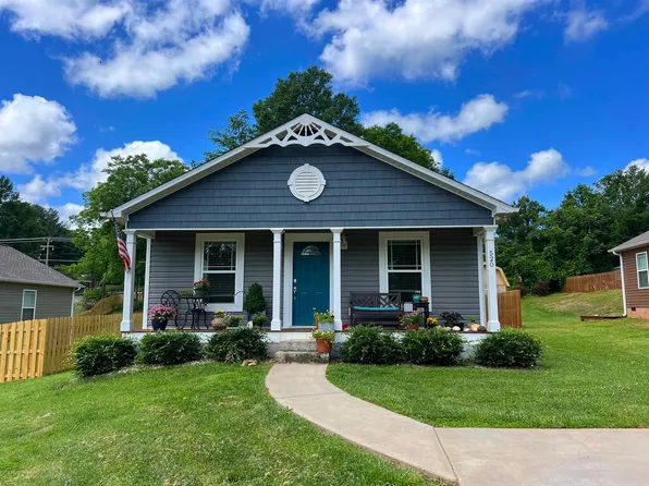 520 S Shamrock Ave, Landrum, SC 29356