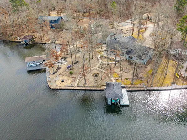 29 Romano Ln, Hot Springs Village, AR 71909