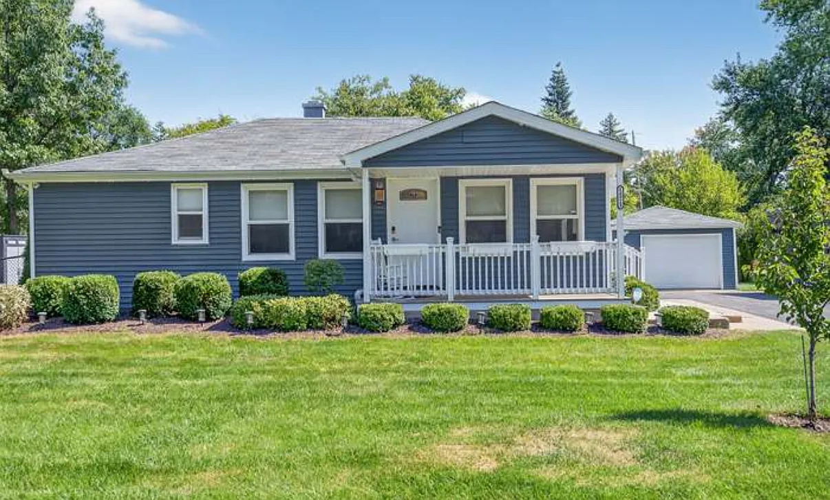 14928 W Walnut Dr — Photo 1