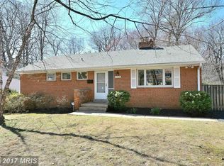 3346 Mansfield Rd, Falls Church, VA 22041
