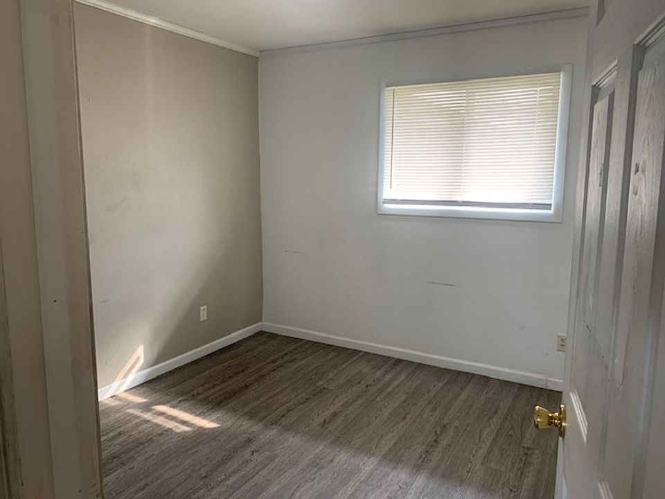 1st image of 3006 General Marshall St