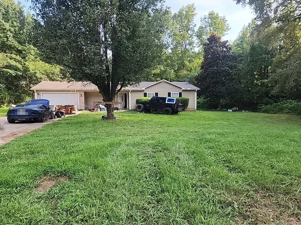 2692 Bobo Section Rd, Hazel Green, AL 35750