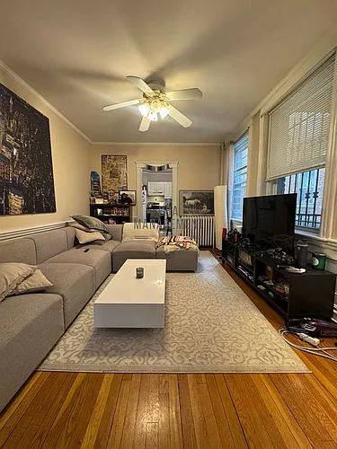 98 Strathmore Rd #2 Photo 1