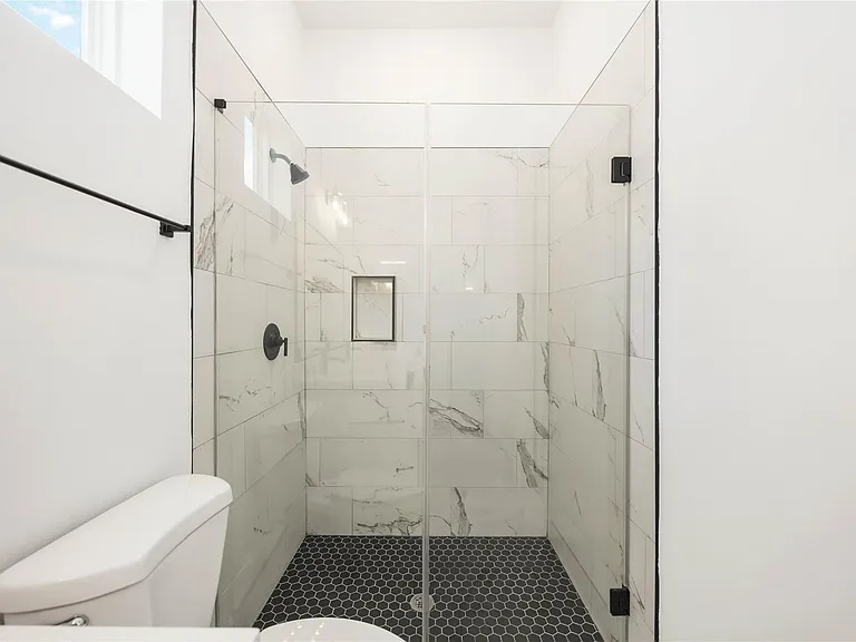 8508 Wileyvale Rd #B — Photo 20