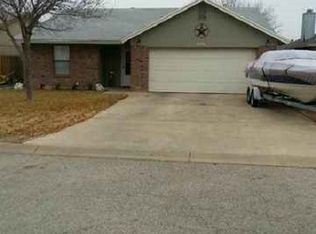 1826 La Mesa Ln, San Angelo, TX 76905