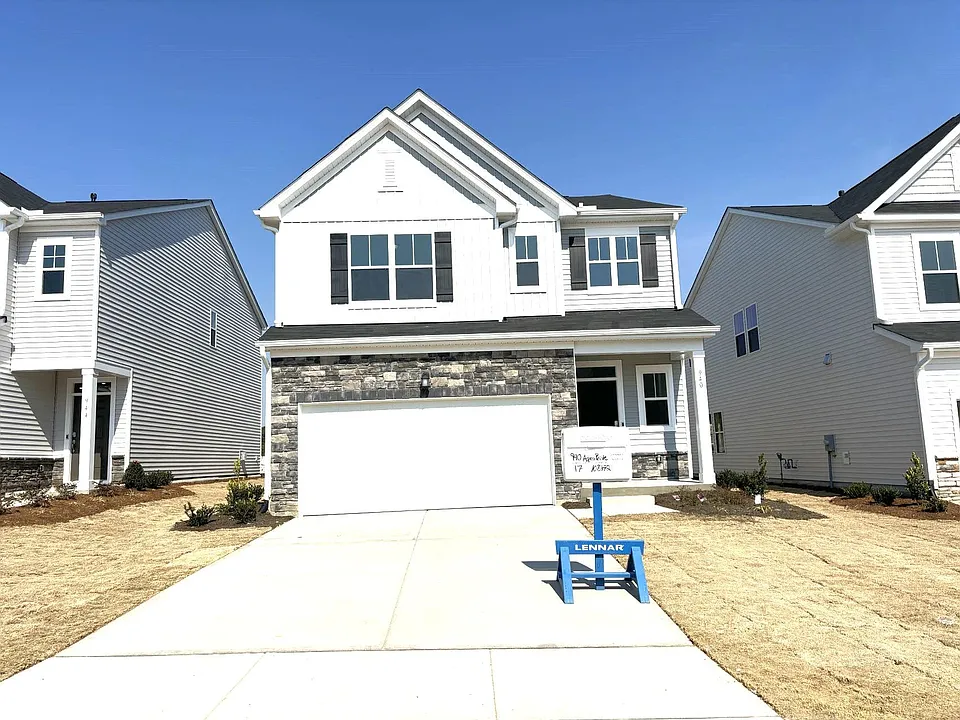 940 Aspen Pointe Trl