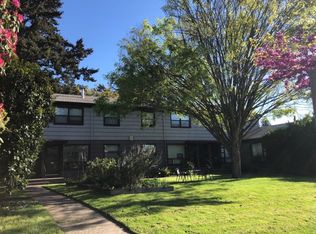 5802 SE Belmont St, Portland, OR 97215