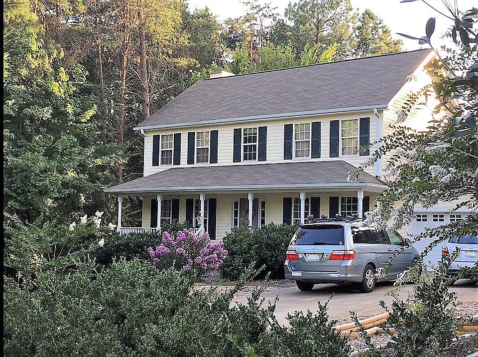 1st image of 202 S English Hill Ln