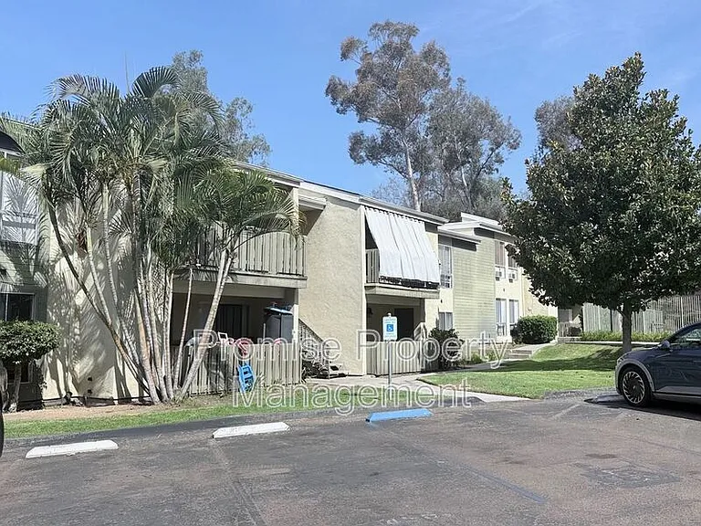 830 W Lincoln Ave #186 — Photo 1