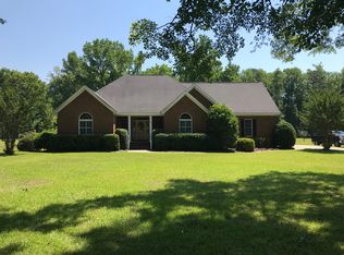 640 Saddlebrook Ln, Hopkins, SC 29061