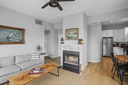 8 Mount Vernon St #2 Photo 1