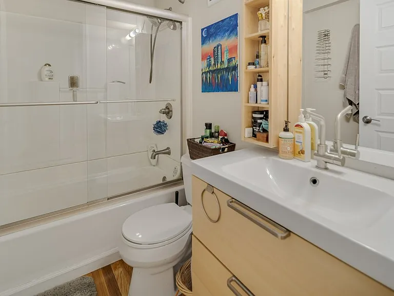 233 Forest Home Dr — Photo 8