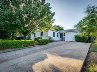 3811 Rolinda Dr, Dallas, TX 75211