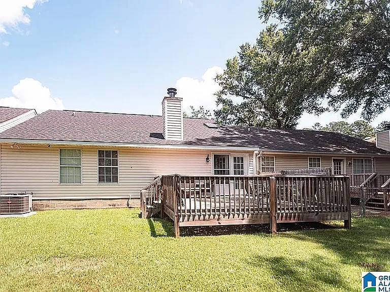 3 bed, 1425 sqft, $650 — Photo 3