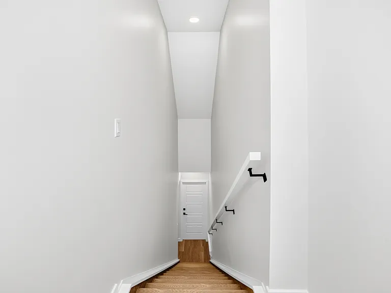 280 Paterson Way SW — Photo 10