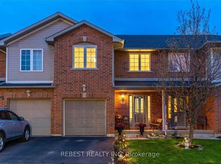 800 Paramount Dr #43, Hamilton, ON L8J 3V8
