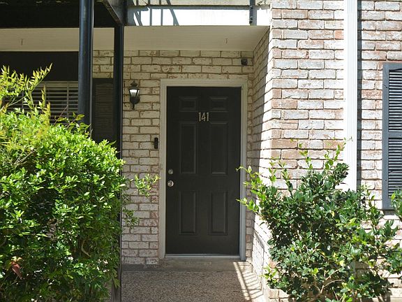 3rd image of 7900 Westheimer Rd APT 141