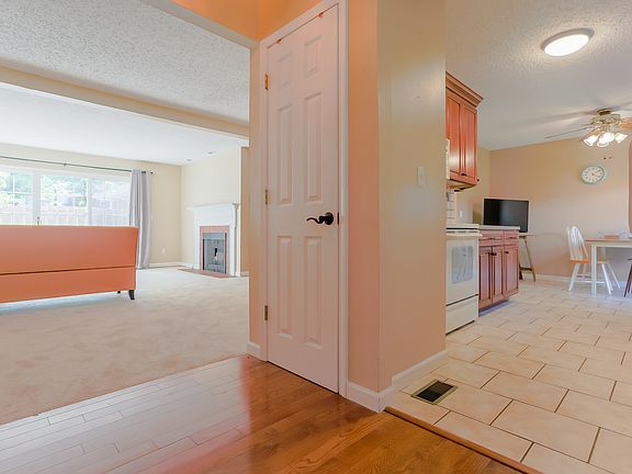 4th image of 13439 Forestlac Dr
