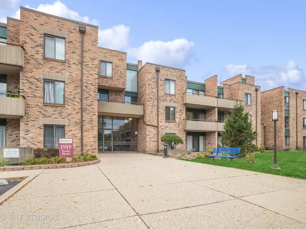1919 Prairie Sq Unit 306, Schaumburg, IL 60173