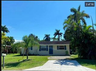 1112 Ridge St, Naples, FL 34103