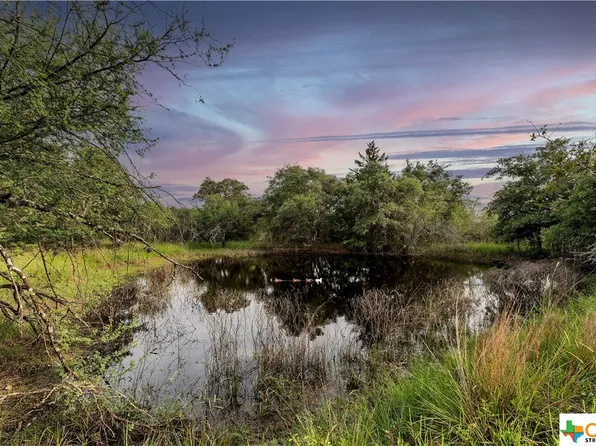 Causey Ln, Cuero, TX 77954