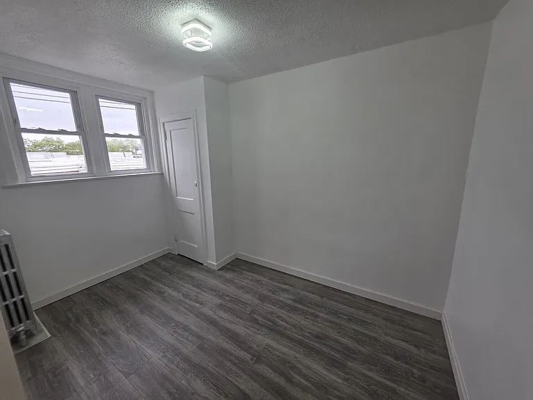 4125 Maywood St — Photo 33