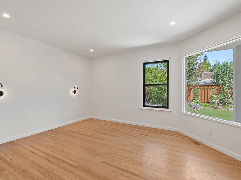 1351 Harker Ave — Photo 16