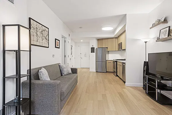 Rented by Compass | media 2