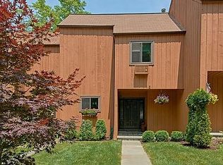 15 Amber Dr, Croton On Hudson, NY 10520