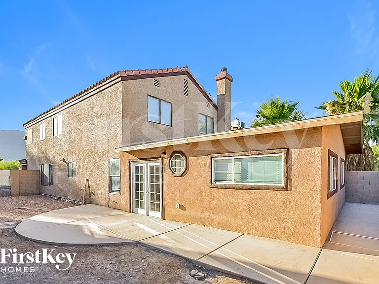 1335 Clagett Ln — Photo 15