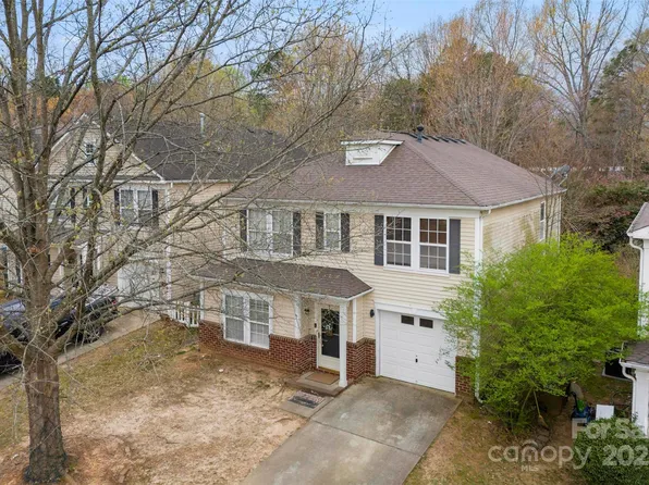 2011 Dunsmore Ln #137, Waxhaw, NC 28173
