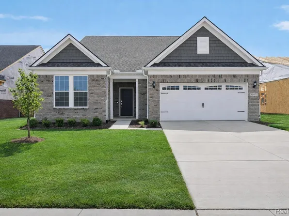 49877 Kent Ct, Canton, MI 48188