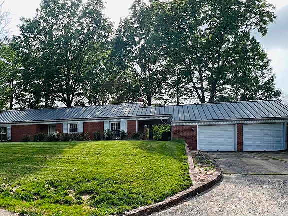 2nd image of 212 Apple Ln