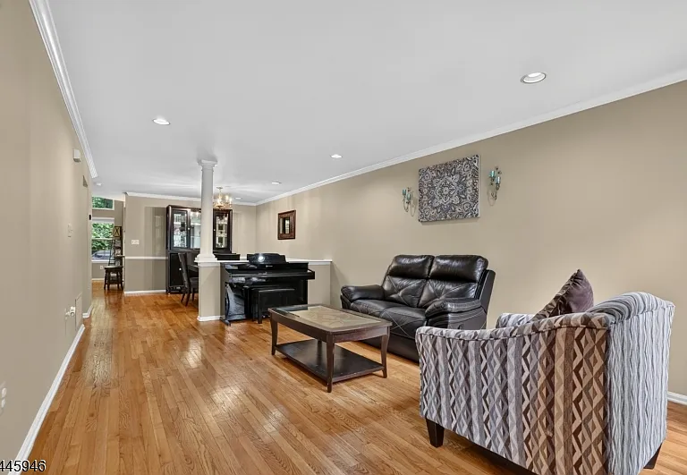 115 Constitution Way — Photo 2